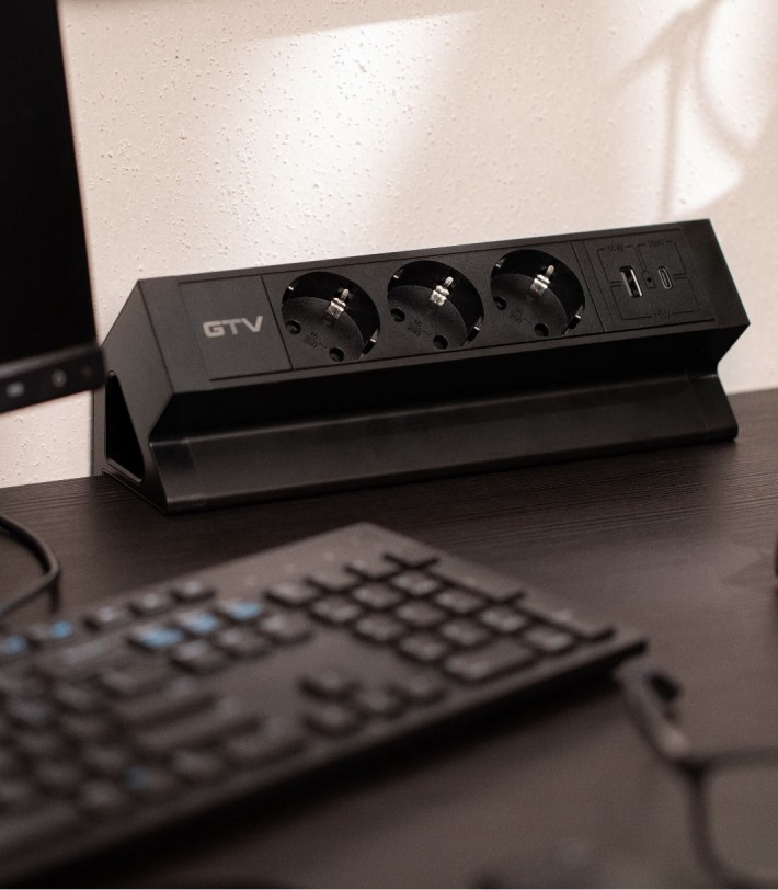 Priza cu USB BASCO